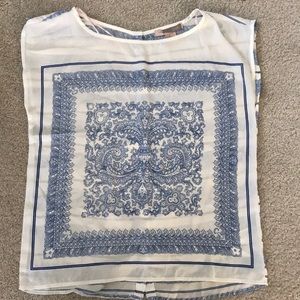 Forever 21 scarf print sleeves blouse. Size XS